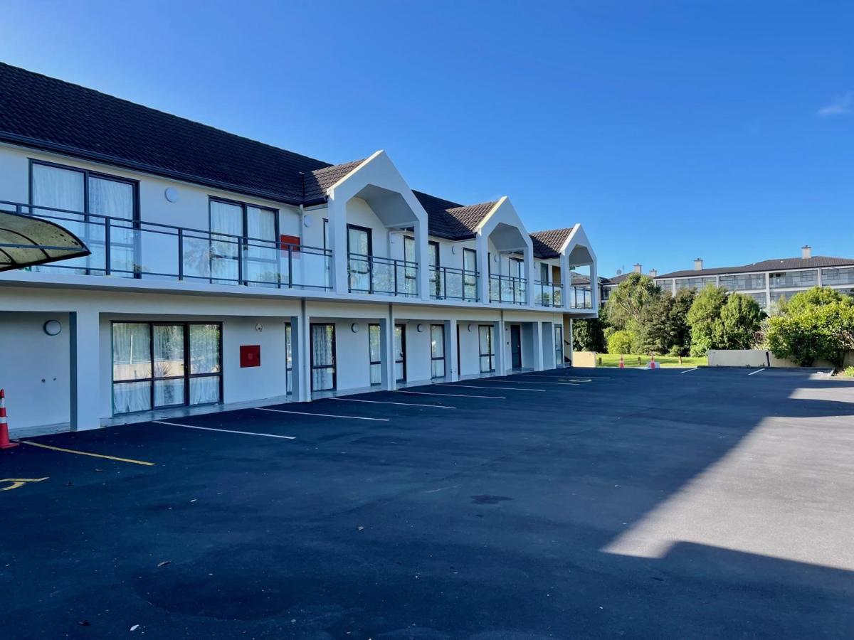 Botany Palms Motel Auckland Buitenkant foto