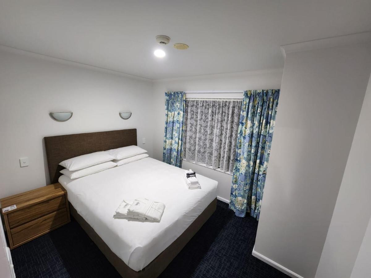 Botany Palms Motel Auckland Buitenkant foto