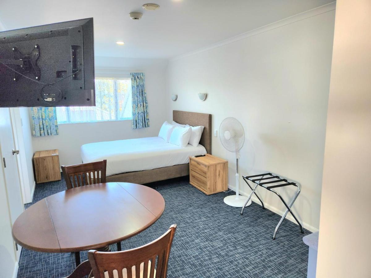 Botany Palms Motel Auckland Buitenkant foto