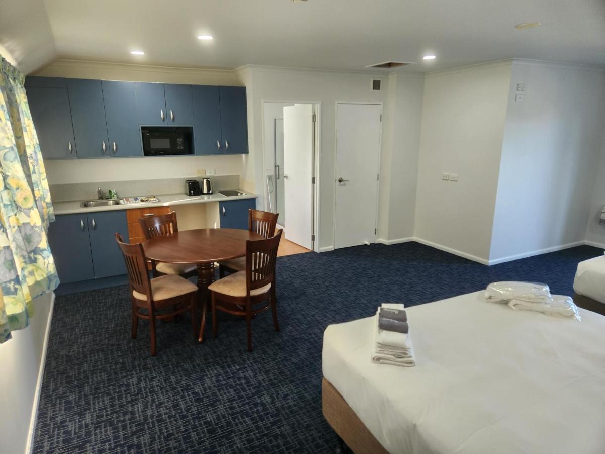 Botany Palms Motel Auckland Buitenkant foto